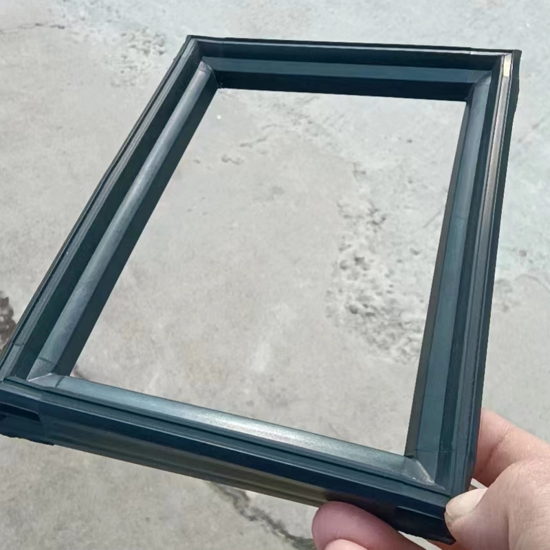 The whole window frame rectangle EPDM rubber gasket with 4 corner connectors welded