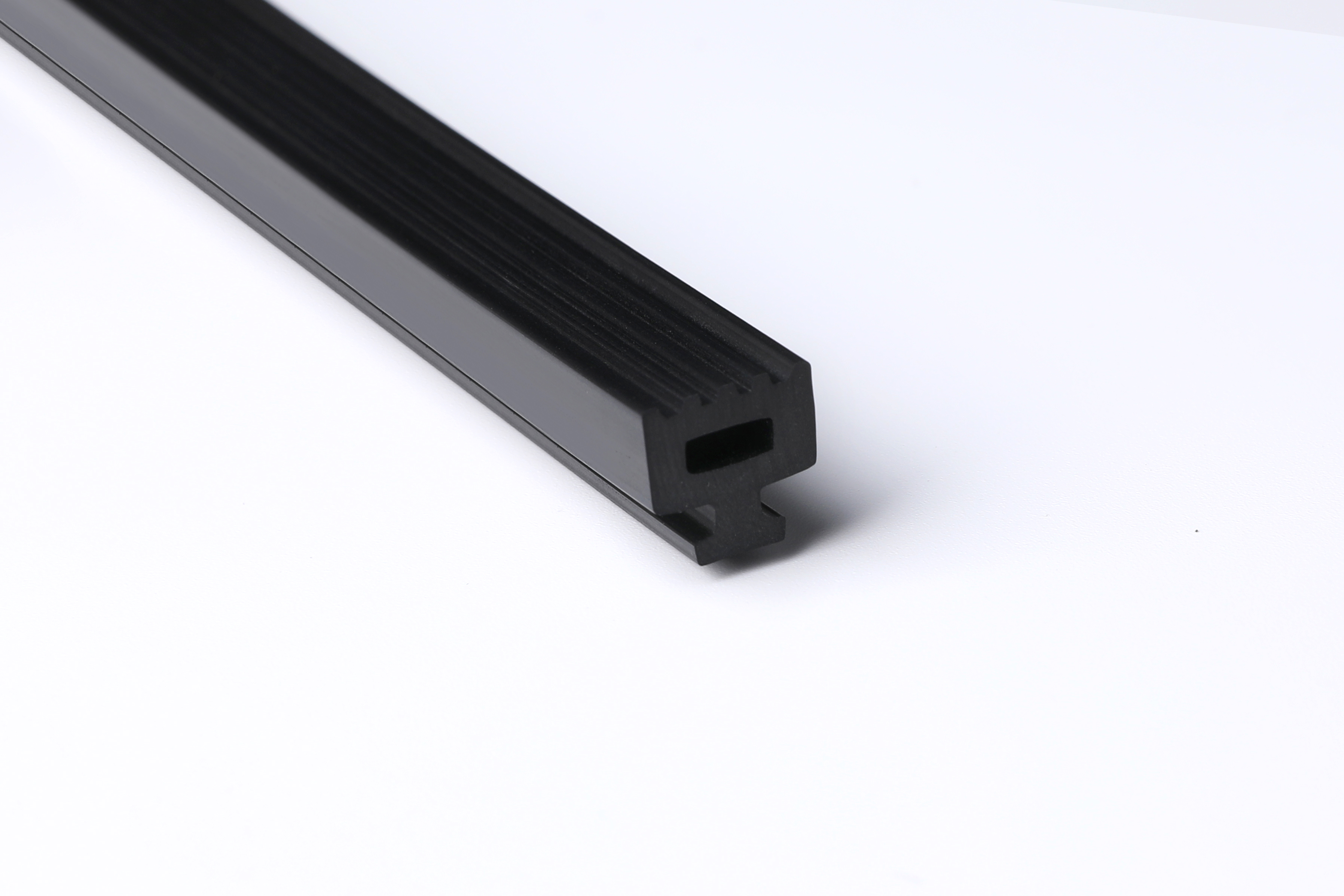 Building facade rubber gasket glass curtain seal strip EPDM rubber wedge for window 