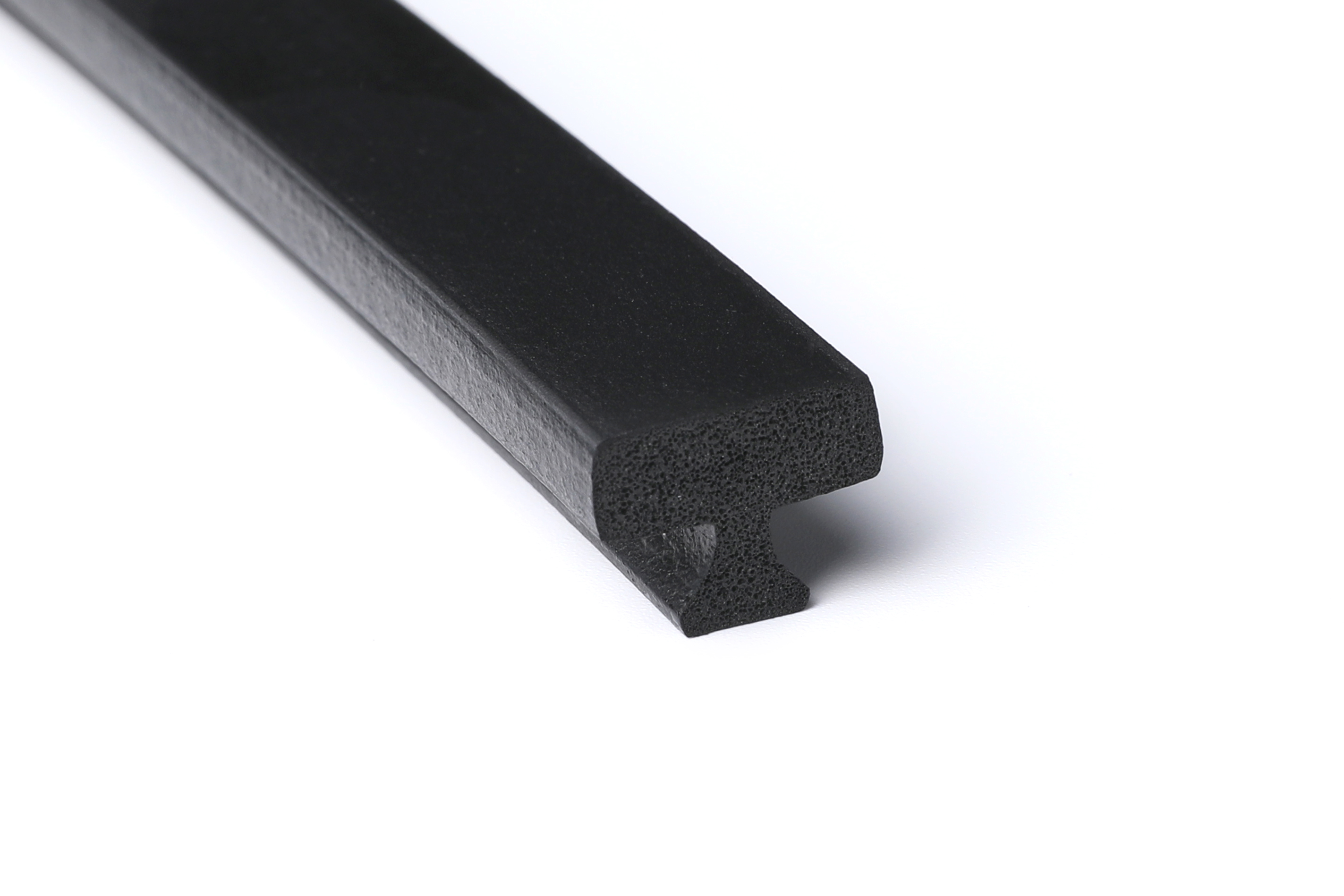 Extruded EPDM rubber foam seal strip anti-collision extrusion sponge cord 